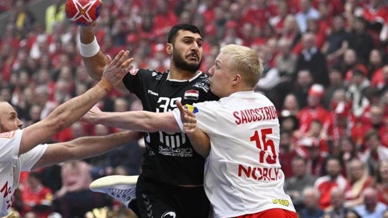يحيى الدرع لاعب منتخب