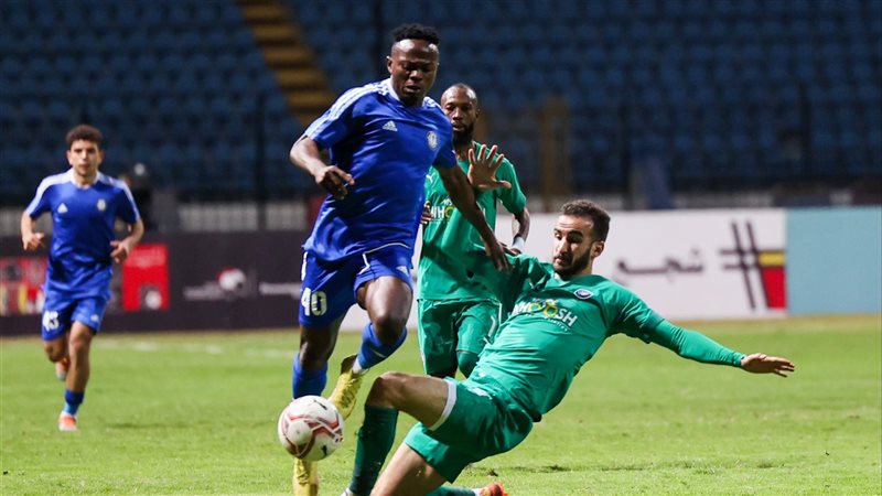 بيراميدز، فيتو