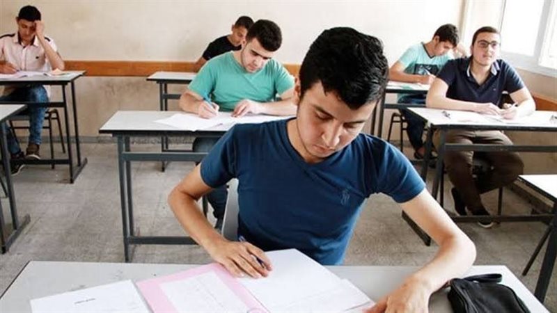 طلاب المدارس 