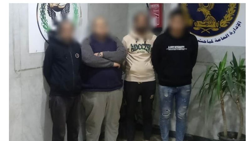 المتهمون بإدارة مركز