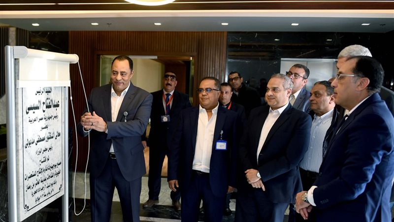 افتتاح رئيس الوزراء