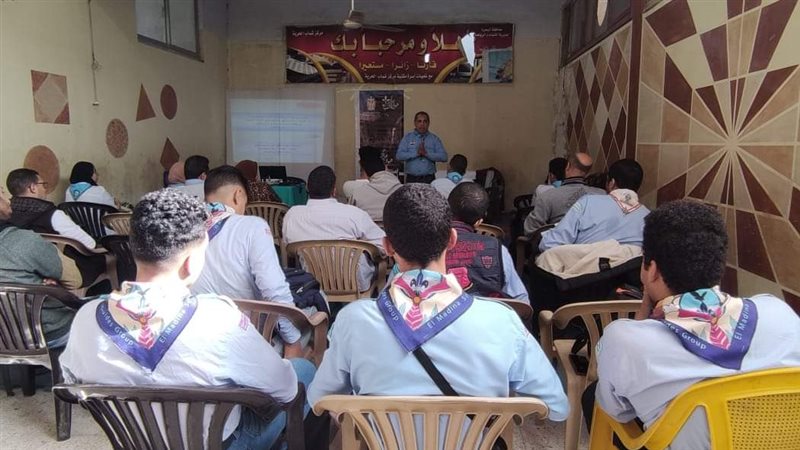 دورات تدريبية لقادة