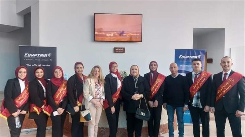 طلاب جامعة عين شمس