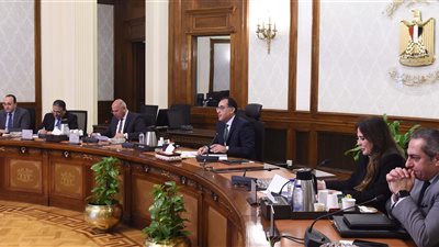 رئيس الوزراء يتابع إجراءات انتقال الحكومة للعمل من العاصمة الإدارية الجديدة 