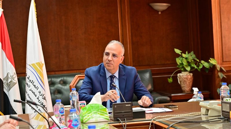 وزير الري، فيتو
