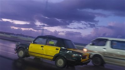 هطول أمطار غزيرة على محافظة الإسكندرية (فيديو)