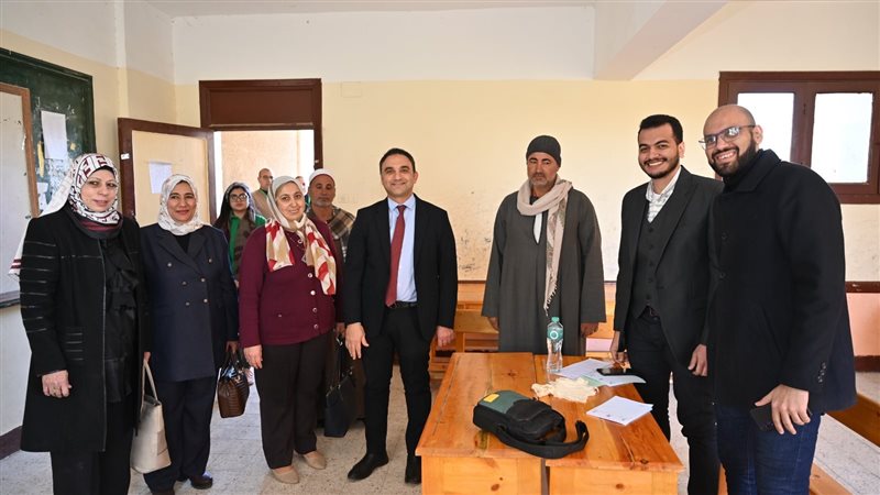 جانب من القافلة التنموية