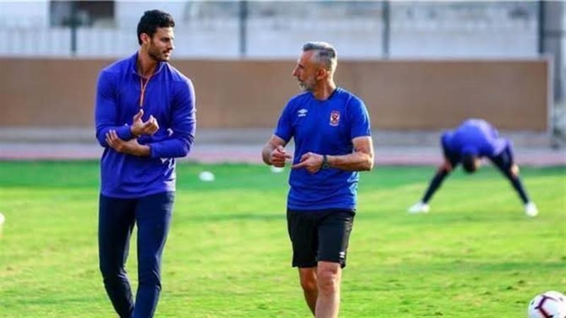 الشناوي مع مدرب حراس