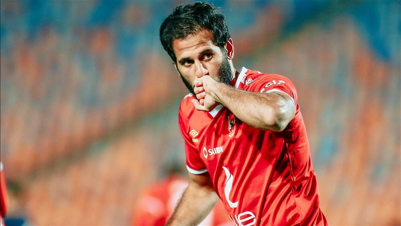 مروان محسن لاعب النادي