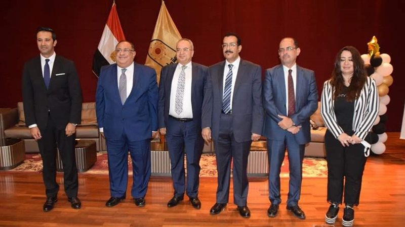 تربية حلوان تحتفل