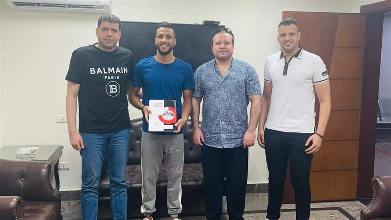 إسلام جمال أثناء