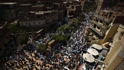 بث مباشر.. صلاة الجنازة على رجل الأعمال محمود العربي بمسقط رأسه بالمنوفية 