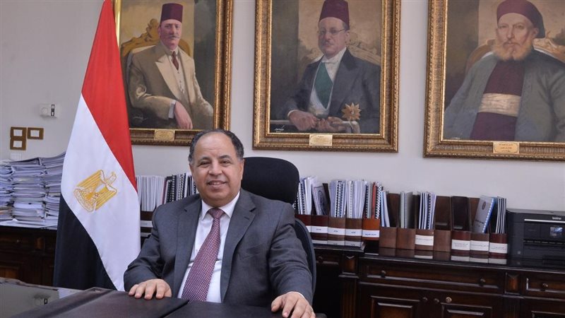 وزير المالية الدكتور