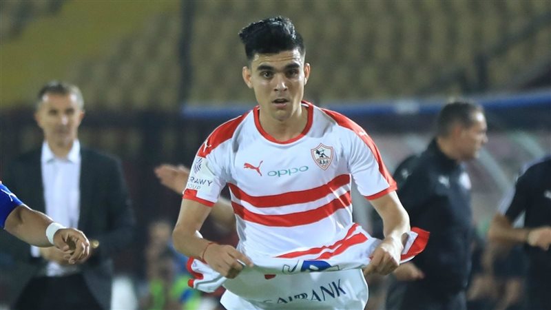أشرف بن شرقي لاعب
