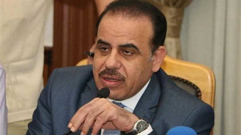 عبد العزيز النحاس