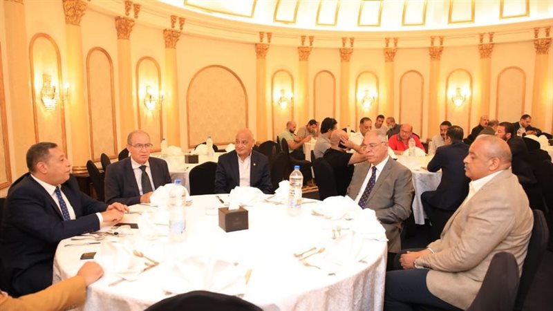 اجتماع الاندية