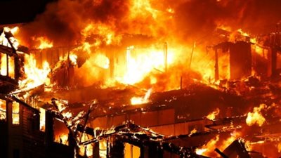 حريق هائل فى الإمارات وتحرك عاجل من الدفاع المدنى.. اعرف التفاصيل 