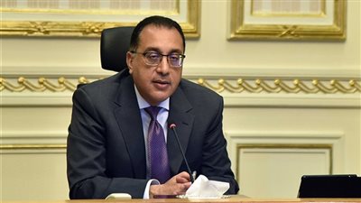 رئيس الوزراء: خطة عاجلة للانتهاء من قوائم الانتظار لتلقي لقاحات كورونا