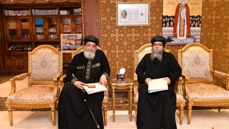 البابا تواضروس وأسقف