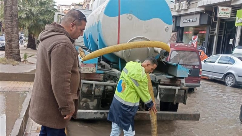 رفع مياه الأمطار