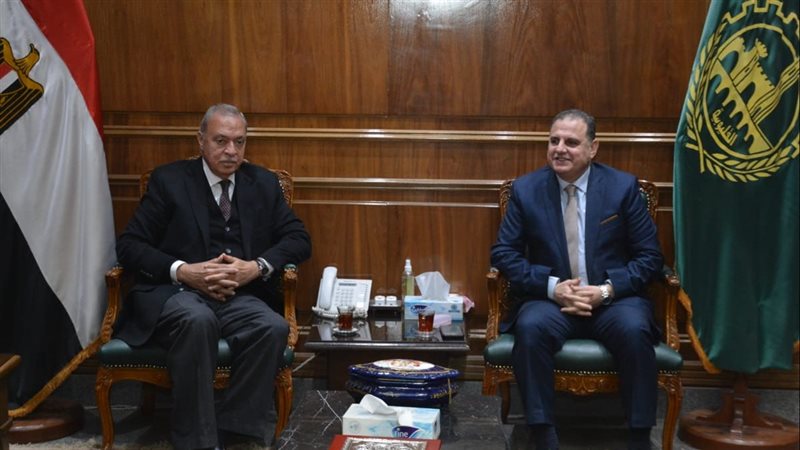 محافظ القليوبية وورشة