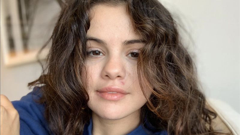 سيلينا جوميز، فيتو