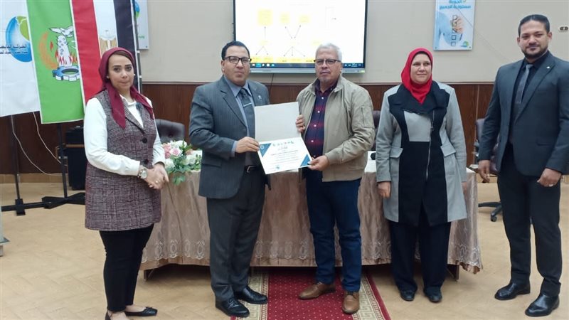 رئيس مياه المنوفية،