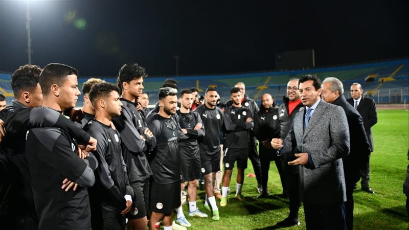 وزير الشباب والرياضة
