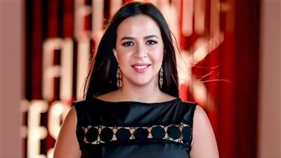 إيمي سمير غانم تتذكر والديها بصورة نادرة من الذكريات