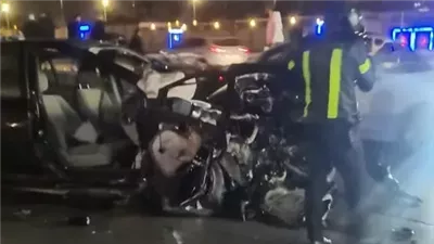 مصرع شخصين في اصطدام سيارة مسرعة بعمود إنارة بمدينة نصر
