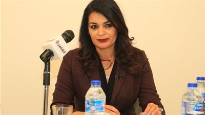 استشاري أورام يكشف عن مفاجأة بسبب الإصابة بفيروس كورونا (فيديو)