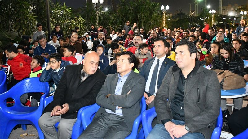 وزير الشباب والرياضة