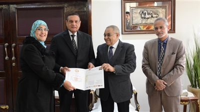  حصول مركز التنمية المحلية بسقارة على شهادة الأيزو 