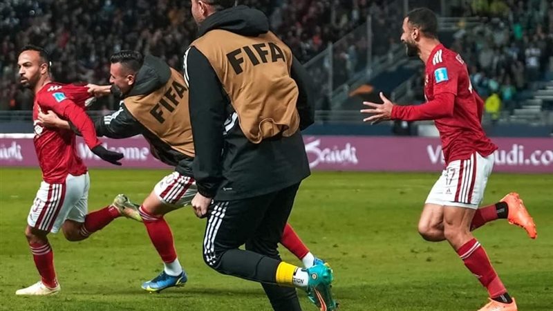 الأهلي، فيتو 
