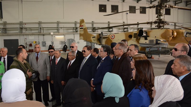 زيارة للجنة الدفاع