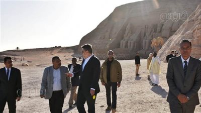 رئيس جمهورية كرواتيا وحرمه يزوران معبدى أبو سمبل فى أسوان(صور)