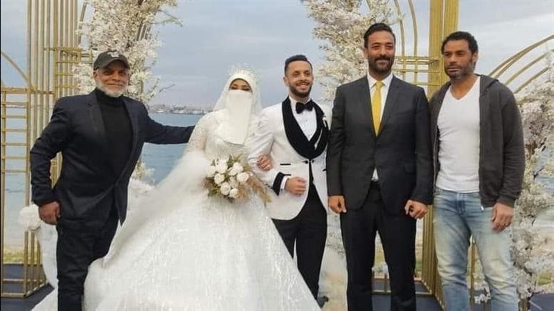 حفل زفاف عمر الوحش،فيتو