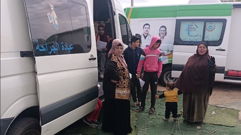 قافلة طبية بقرية
