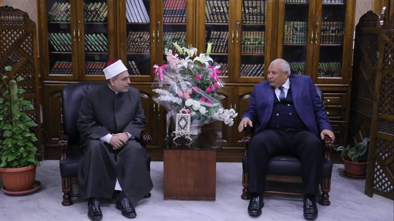 رئيس جامعة الأزهر