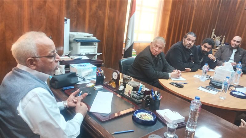 نقابة البناء والأخشاب،فيتو