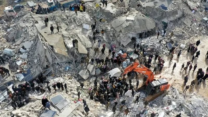 آثار الزلزال في مدينة