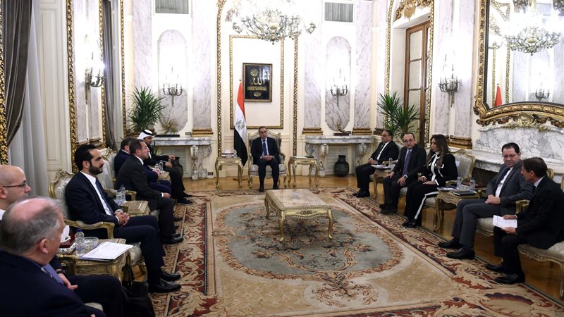 اجتماع برئاسة الدكتور