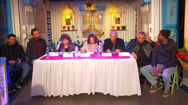 مناقشة عرض خطة كيوبيد،
