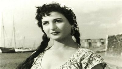 نعيمة عاكف، هند تكشف كواليس الأيام الأخيرة في حياة عمتها: كانت فاكرة إنها حامل