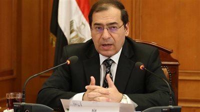 الملا: مصر حققت فائضا بالميزان البترولي للعام الثالث على التوالي