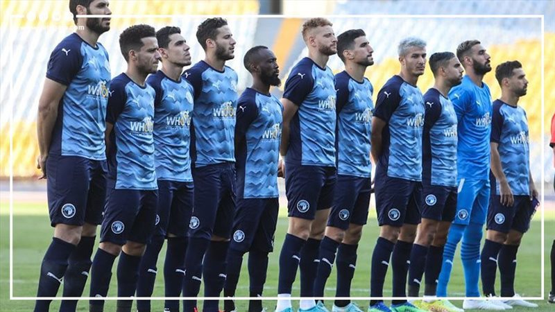 بيراميدز، فيتو