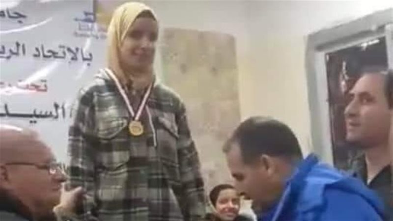 الطالبة هاجر خيرى
