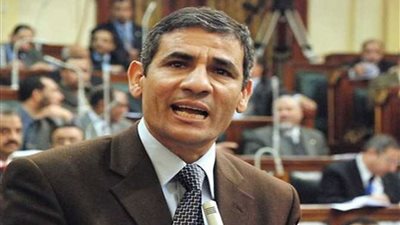 طرد النائب محمد عبد العليم داوود من قاعة البرلمان خلال مناقشة مشروع قانون العلاوة