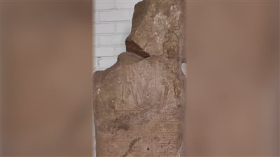 الصدفة تنقذ لوحة للملك ست نخت من الضياع