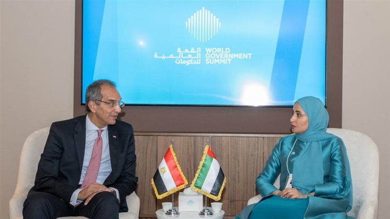 عمرو طلعت وزير الاتصالات،